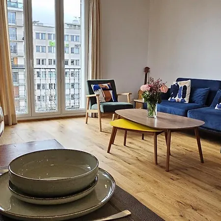 Apartmán 3 Bedroom With Eiffel Tower View