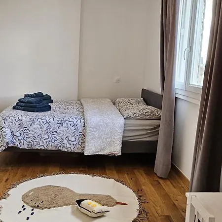 3 Bedroom With Eiffel Tower View Apartmán
