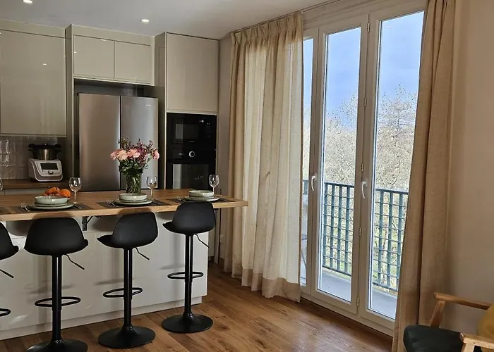3 Bedroom With Eiffel Tower View Apartmán Boulogne-Billancourt