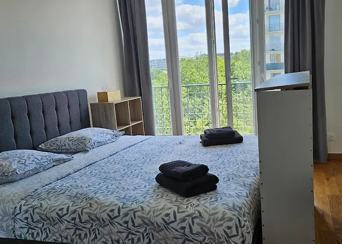 Apartmán 3 Bedroom With Eiffel Tower View *